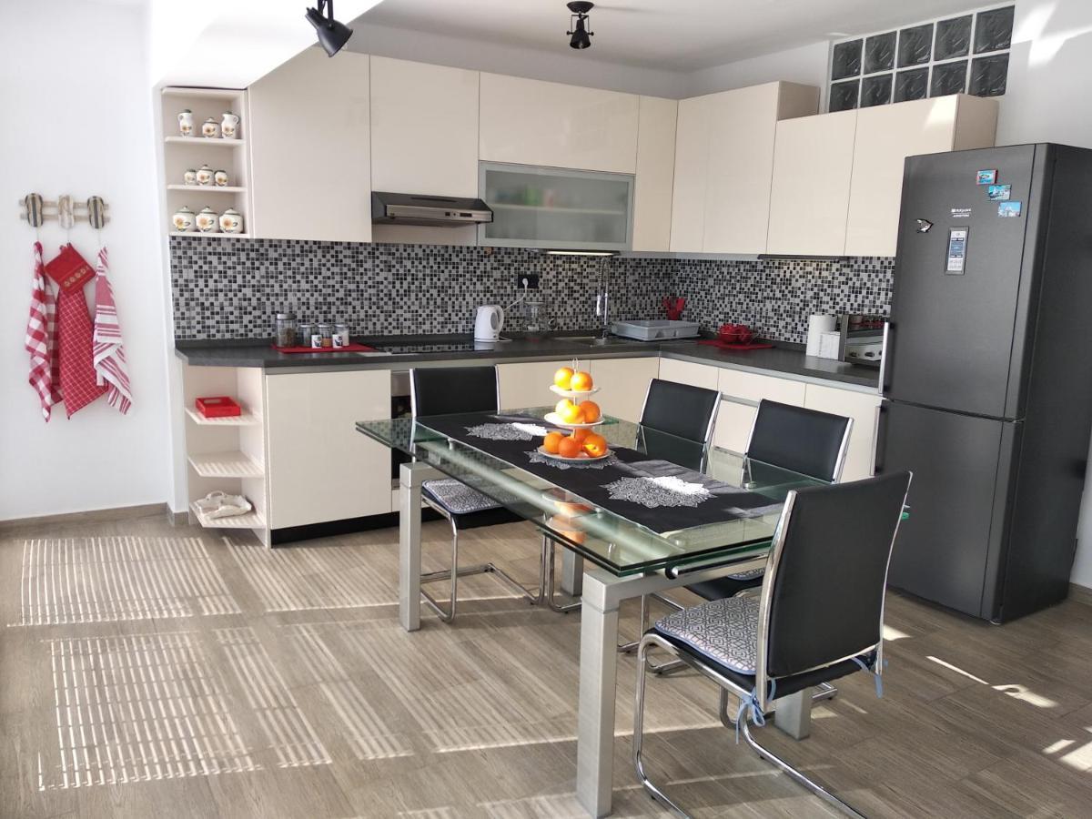Apartman Angela Rijeka Exteriér fotografie